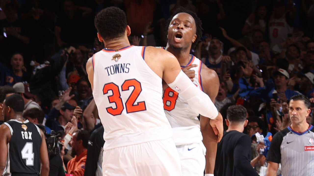 NEW YORK, NY - JUNE 10: OG Anunoby #8 and Karl-Anthony Towns #32 of the New York Knicks celebrates during the game against the San Antonio Spurs during Game Four of the 2026 NBA Finals on June 10, 2026 at Madison in New York, New York. Mandatory Copyright Notice: Copyright 2026 NBAE