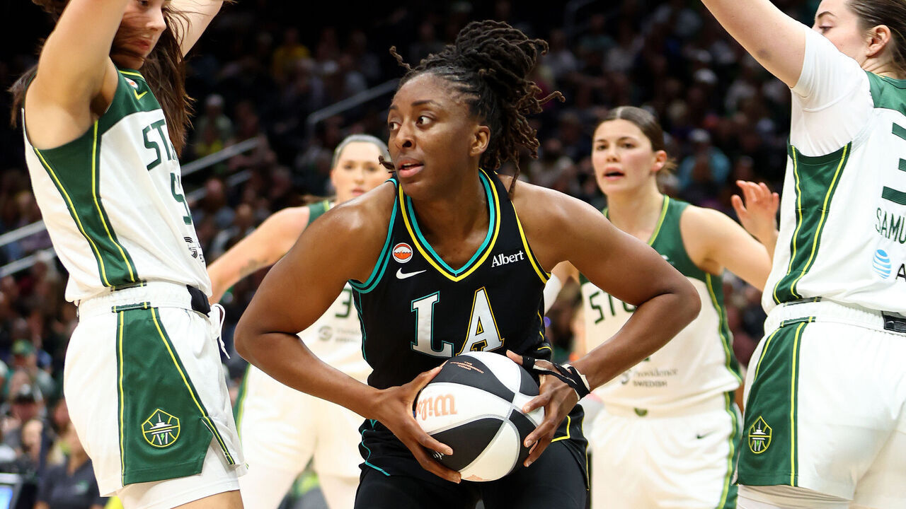 SEATTLE, WA - JUNE 10: Nneka Ogwumike #30 of the Los Angeles Sparks looks to pass the ball during the game against the Seattle Storm on June 10, 2026 at Climate Pledge Arena in Seattle, Washington. Mandatory Copyright Notice: Copyright 2026 NBAE