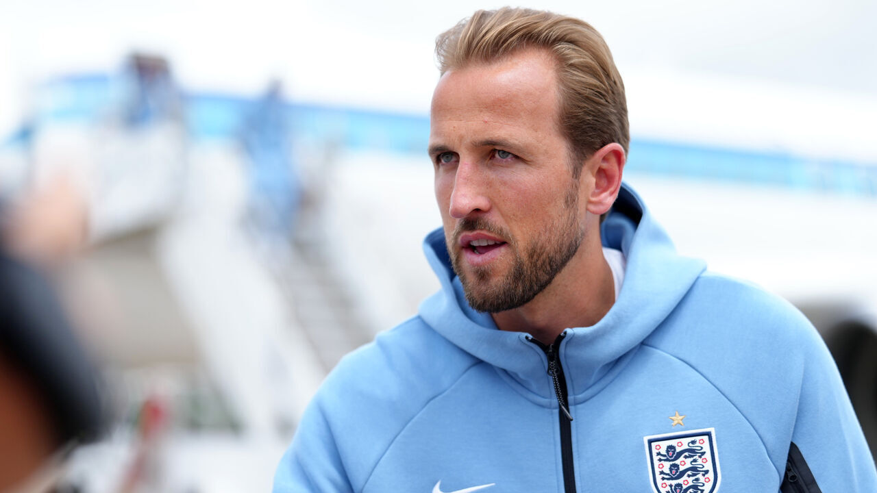 KANSAS CITY, MISSOURI - JUNE 13: Harry Kane of England arrives at Charles B. Wheeler Downtown Airport on June 13, 2026 in Kansas City, Missouri.