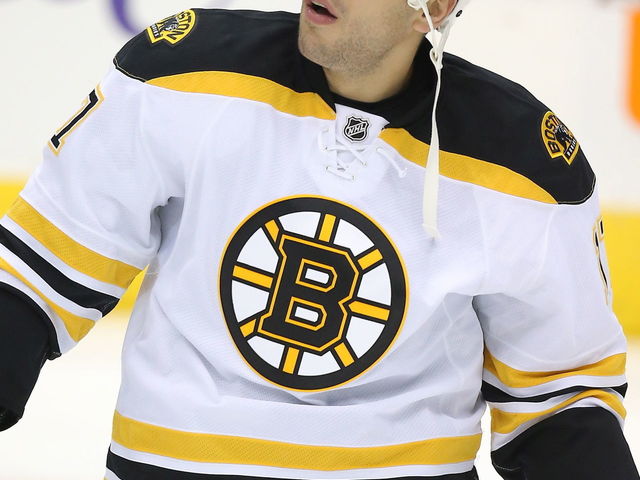 Bruins' Lucic on punch from Dalton Prout: 'I find it to be gutless'