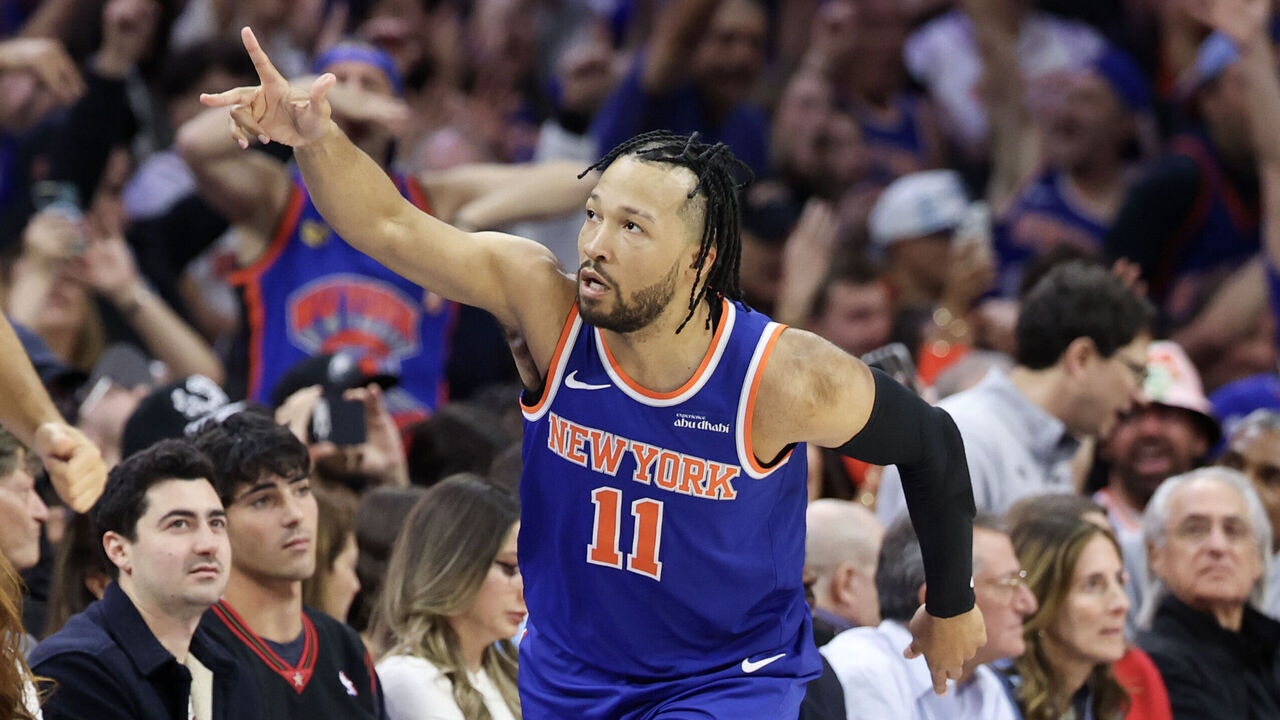 PHILADELPHIA, PENNSYLVANIA - MAY 10: Jalen Brunson #11 of the New York Knicks reacts after a basket against the Philadelphia 76ers during the first quarter in Game Four of the Second Round of the NBA Eastern Conference Playoffs at Xfinity Mobile Arena on May 10, 2026 in Philadelphia, Pennsylvania.