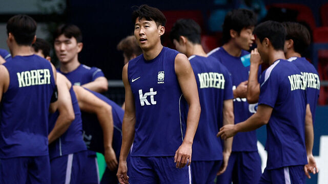 South Korea's forward #07 Son Heung-min (C) takes part in a training session at Chivas Verde Valle in Guadalajara, Mexico, on June 15, 2026, during the 2026 World Cup football tournament.