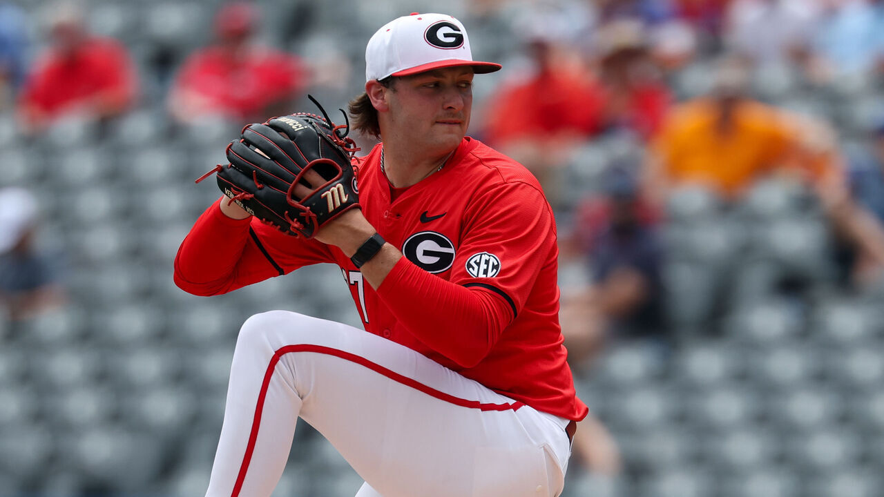 HOOVER, AL - MAY 23: Pitcher Dylan Vigue #27 of the Georgia Bulldogs winds up for a pitch during the SEC Baseball Tournament Semifinal game between Georgia Bulldogs and Florida Gators on May 23, 2026, at Hoover Metropolitan Stadium in Hoover, Alabama.
