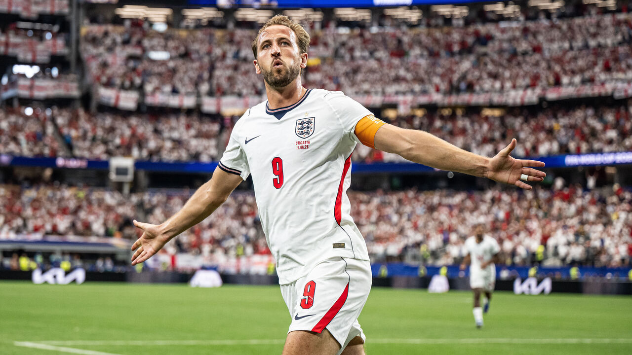 ARLINGTON, TEXAS - JUNE 17: Harry Kane of England celebrates after scoring his team's second goal during the FIFA World Cup 2026 Group L match between England and Croatia at Dallas Stadium on June 17, 2026 in Dallas, Texas.