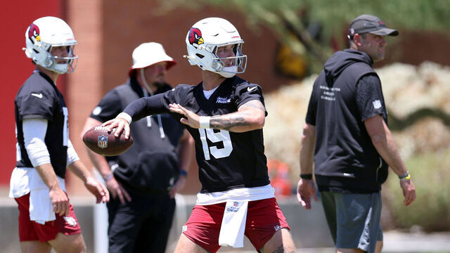 TEMPE, ARIZONA - JUNE 09: Carson Beck #19 of the Arizona Cardinals practices in the mandatory minicamp at Dignity Health Arizona Cardinals Training Center on June 09, 2026 in Tempe, Arizona.