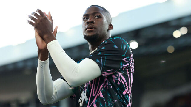 BIRMINGHAM, ENGLAND - MAY 15: (THE SUN OUT, THE SUN ON SUNDAY OUT) Ibrahima Konate of Liverpool acknowledges the fans as he warms up prior to the Premier League match between Aston Villa and Liverpool at Villa Park on May 15, 2026 in Birmingham, England.