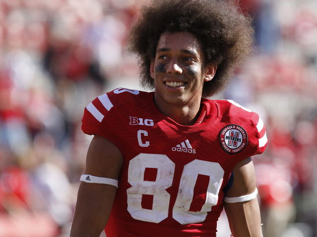 Report: Buccaneers place rookie wideout Kenny Bell on IR