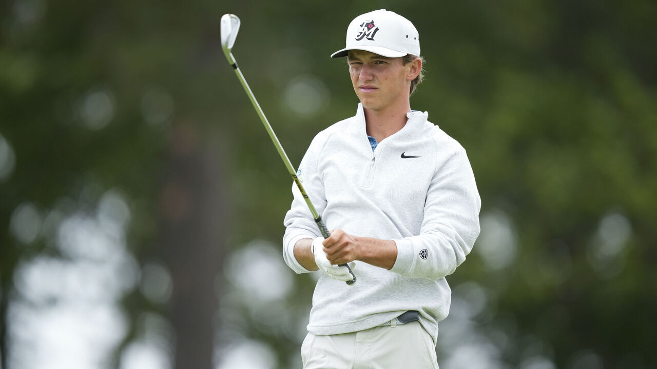 SOUTHAMPTON, NEW YORK - JUNE 18: Miles Russell on the seventh tee during the first round of 126th U.S. Open Championship at Shinnecock Hills Golf Club on June 18, 2026 in Southampton, New York.