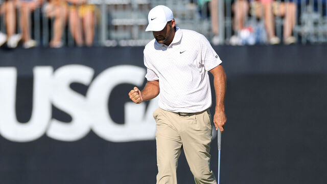 SOUTHAMPTON, NEW YORK - JUNE 20: Scottie Scheffler of the United States reacts on the 15th green during the third round of the 126th U.S. OPEN at Shinnecock Hills Golf Club on June 20, 2026 in Southampton, New York.