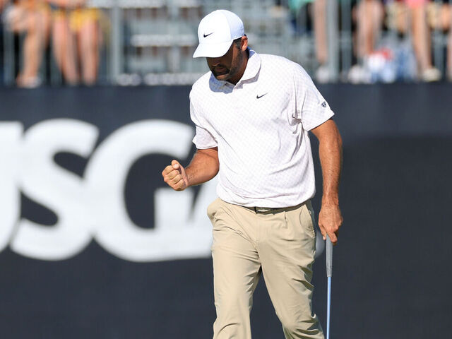 Scottie's grand slam in sight after Saturday charge