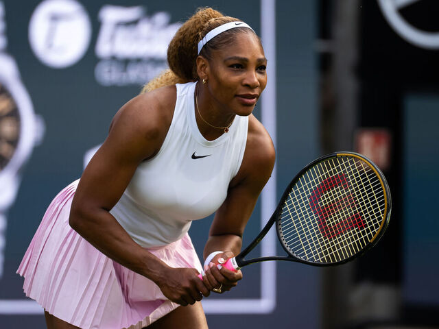 Serena Williams gets wild-card entry to play singles at Wim…