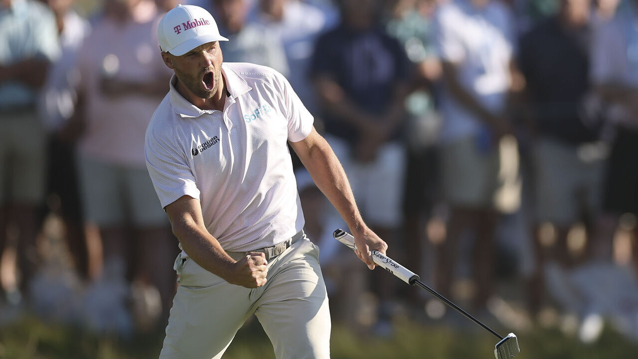 SOUTHAMPTON, NEW YORK - JUNE 21: Wyndham Clark of the United States celebrates after a putt on the 16th green during the final round of the 126th U.S. OPEN at Shinnecock Hills Golf Club on June 21, 2026 in Southampton, New York.