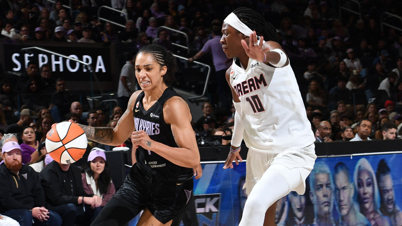 SAN FRANCISCO, CA - JUNE 24: Gabby Williams #1 of the Golden State Valkyries drives to the basket during the game against the Atlanta Dream on June 24, 2026 at Chase Center in San Francisco, California. NOTE TO USER: User expressly acknowledges and agrees that, by downloading and or using this photograph, user is consenting to the terms and conditions of Getty Images License Agreement. Mandatory Copyright Notice: Copyright 2026 NBAE