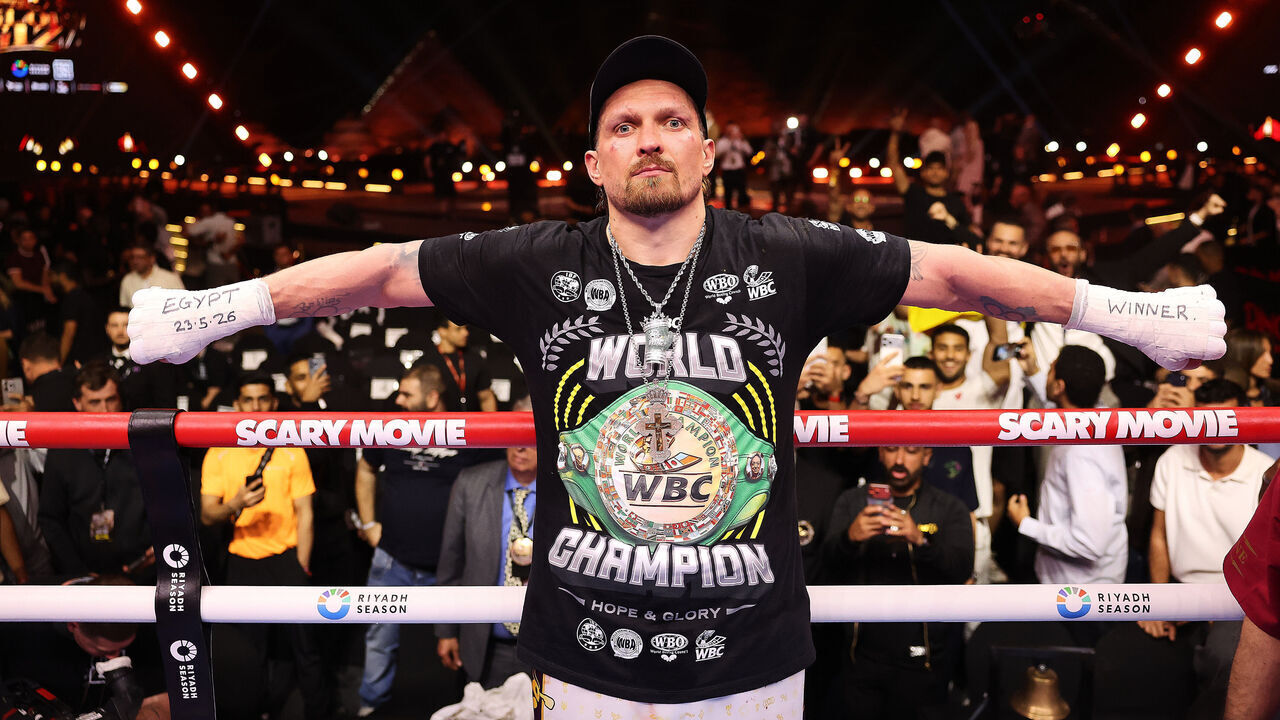 CAIRO, EGYPT - MAY 23: Oleksandr Usyk celebrates after beating Rico Verhoeven in their WBC World Heavyweight Title during the Glory in Giza - Fight Night at The Pyramids Of Giza, on May 23, 2026 in Cairo, Egypt. .
