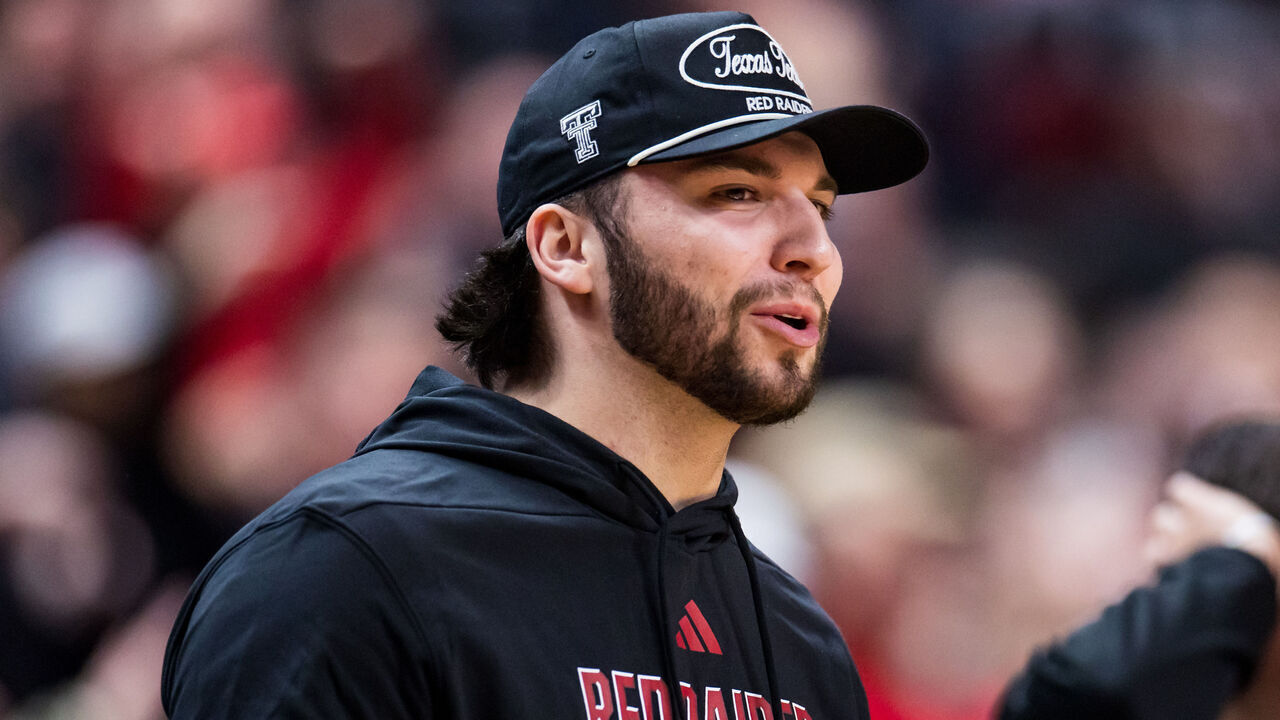 LUBBOCK, TEXAS - JANUARY 24: Future Texas Tech quarterback Brendan Sorsby shouts during the first half of the game between the Houston Cougars and the Texas Tech Red Raiders at United Supermarkets Arena on January 24, 2026 in Lubbock, Texas.