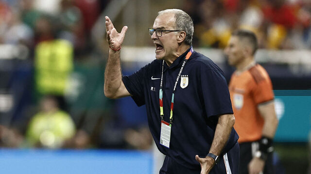 Uruguay's Argentine head coach Marcelo Bielsa gestures during the 2026 World Cup Group H football match between Uruguay and Spain at the Guadalajara Stadium in Zapopan on June 26, 2026.