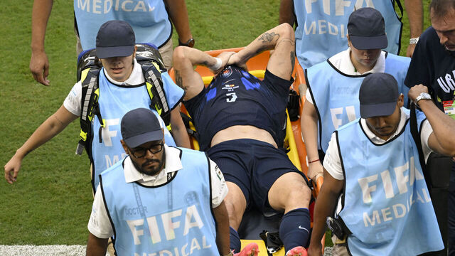 Uruguay's midfielder #05 Manuel Ugarte leaves the pitch after being injured during the 2026 World Cup Group H football match between Uruguay and Spain at the Guadalajara Stadium in Zapopan on June 26, 2026.