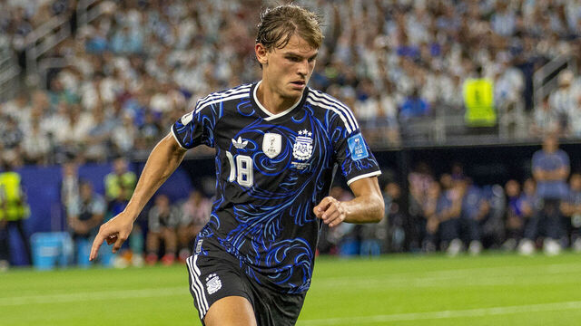 DALLAS, UNITED STATES - 2026/06/28: Nico Paz of Argentina seen in action during FIFA World Cup 2026 football match between Jordan and Argentina at AT&T Stadium Stadium (Dallas). Final score; Jordan 1:3 Argentina.