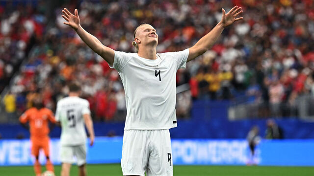 Norway's forward #09 Erling Braut Haaland celebrates after scoring his team's second goal during the 2026 World Cup round of 32 football match between Ivory Coast and Norway at the Dallas Stadium in Arlington on June 30, 2026.