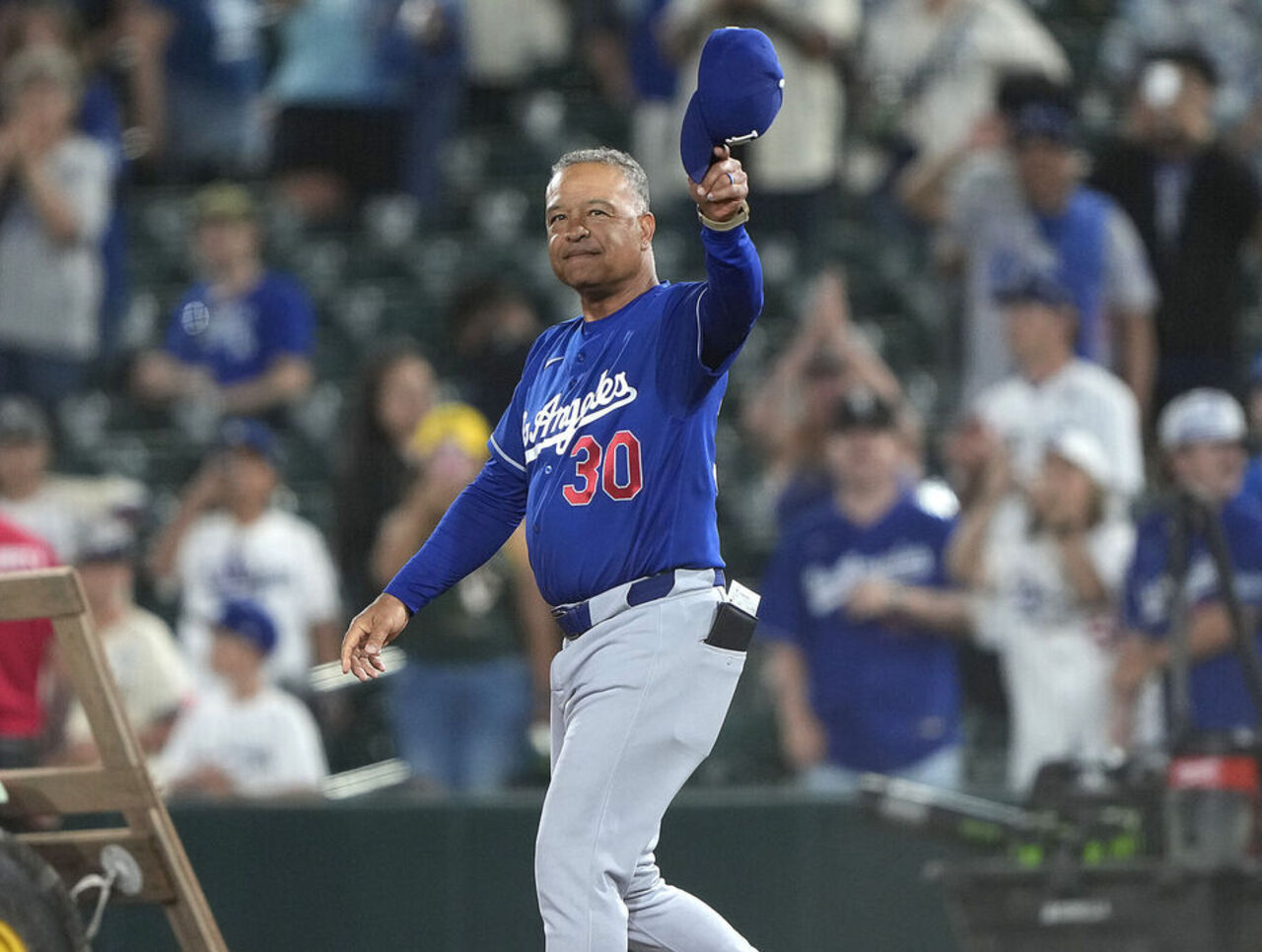 T-shirt commemorating Odor punch hits the market | theScore