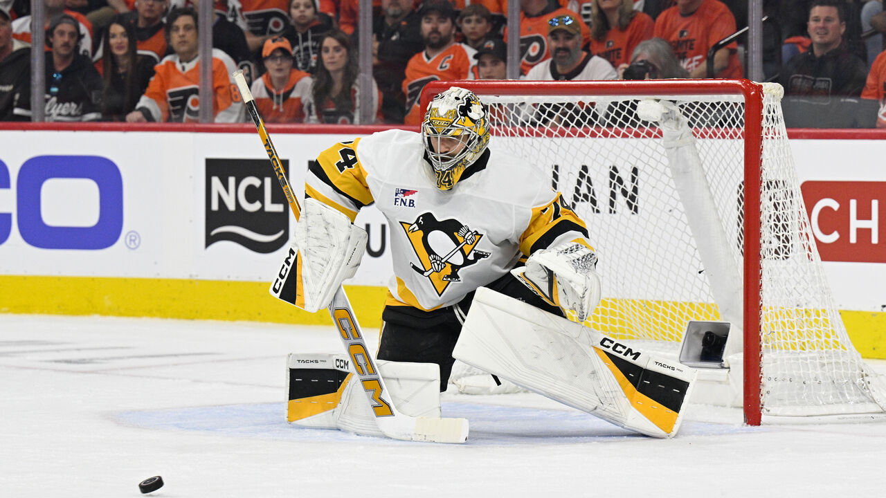 PHILADELPHIA , PA - APRIL 22: Pittsburgh Penguins goaltender Stuart Skinner #74 tends net during game three of the Stanley Cup Playoffs First Round between the Philadelphia Flyers and the Pittsburg Penguins on April 22nd, 2026 at the Xfinity Mobile Arena in Philadelphia, PA.