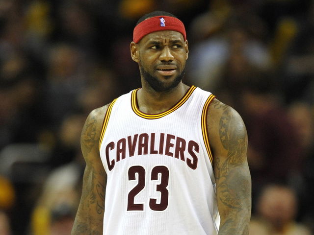 LeBron calls Cavs 'very fragile,' Blatt considers lineup changes