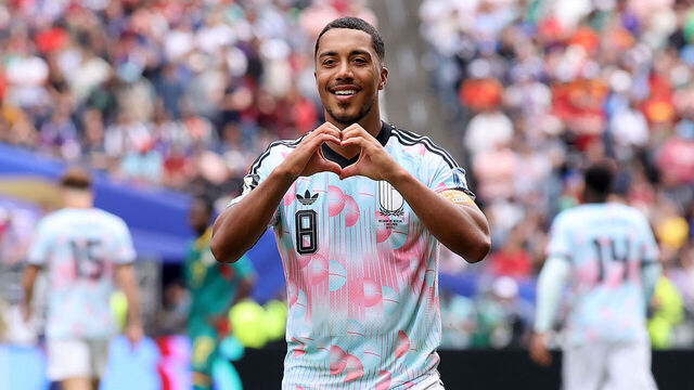 SEATTLE, WASHINGTON - JULY 01: Youri Tielemans #8 of Belgium celebrates scoring his team's third goal during the FIFA World Cup 2026 Round Of 32 match between Belgium and Senegal at Seattle Stadium on July 01, 2026 in Seattle, Washington.