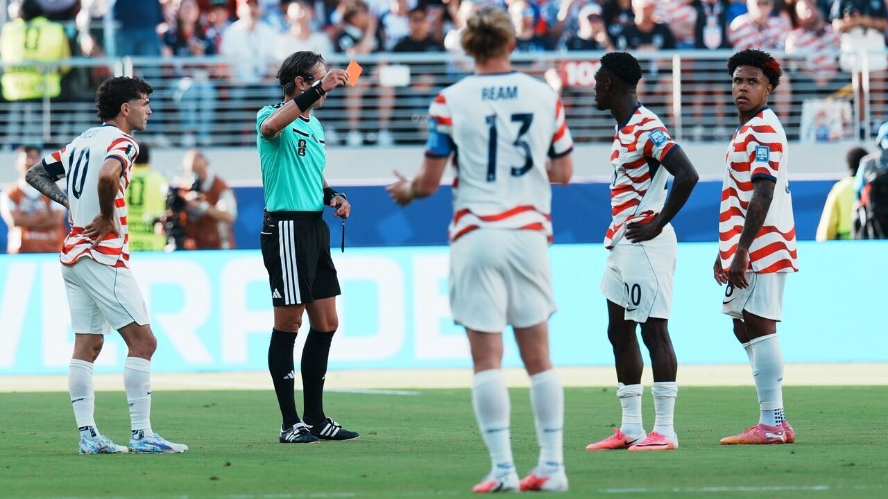 Referee shows a red card to Folarin Balogun 2nd R of the United States during the round of 32 match between the United States and Bosnia and Herzegovina at the 2026 FIFA World Cup at San Francisco Bay Area Stadium in San Francisco, the United States, July 1, 2026.
