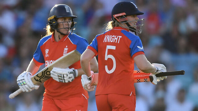 LONDON, ENGLAND - JULY 02: Nat Sciver-Brunt (L) and Heather Knight of England run during the ICC Women's T20 World Cup Semi-Final between England and South Africa at The Oval on July 02, 2026 in London, England.