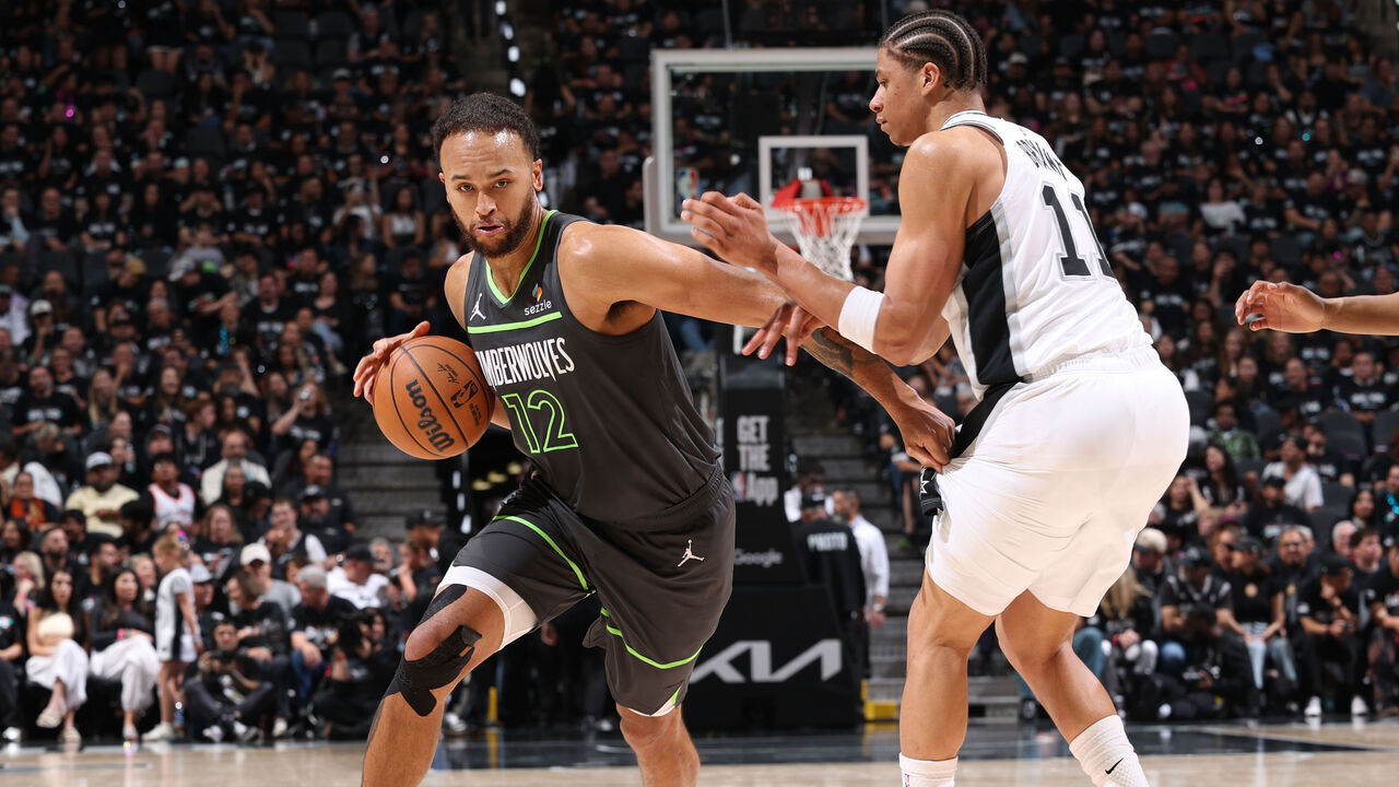 SAN ANTONIO, TX - MAY 6: Kyle Anderson #12 of the Minnesota Timberwolves drives to the basket during the game against the San Antonio Spurs during Round Two Game Two of the 2026 NBA Playoffs on May 6, 2026 at the Frost Bank Center in San Antonio, Texas. Mandatory Copyright Notice: Copyright 2026 NBAE (Photos by Joe Murphy/NBAE via Getty Images)