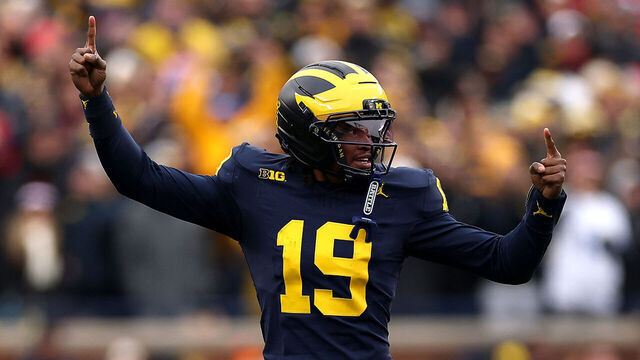 ANN ARBOR, MICHIGAN - NOVEMBER 29: Bryce Underwood #19 of the Michigan Wolverines reacts against the Ohio State Buckeyes at Michigan Stadium on November 29, 2025 in Ann Arbor, Michigan.