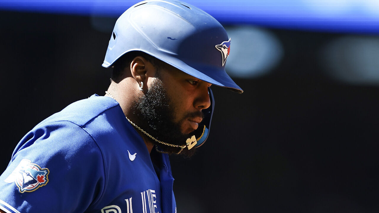 SEATTLE, WASHINGTON - JULY 05: Vladimir Guerrero Jr. #27 of the Toronto Blue Jays runs to first base after being walked during the sixth inning against the Seattle Mariners at T-Mobile Park on July 05, 2026 in Seattle, Washington.