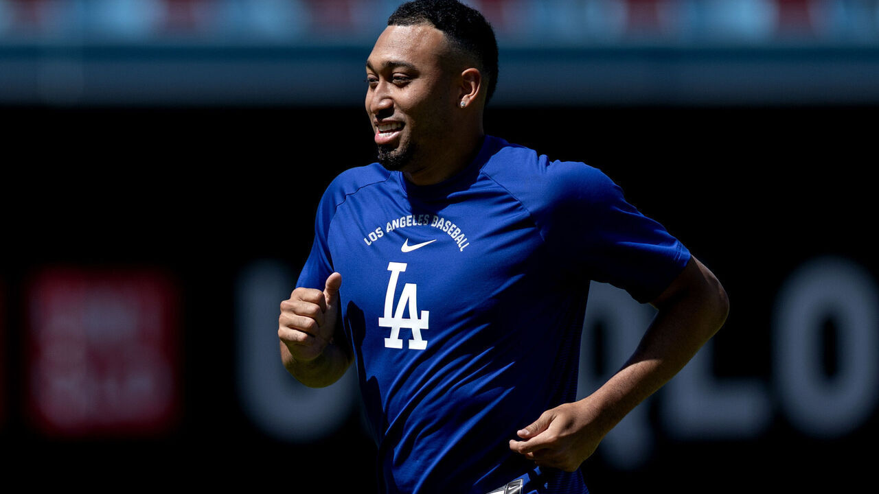 Los Angeles, CA - June 16, 2026: Los Angeles Dodgers pitcher Edwin Diaz works out before an MLB game against the Tampa Bay Rays at UNIQLO Field at Dodger Stadium on Tuesday, June 16, 2026 in Los Angeles, CA. (Eric Thayer / Los Angeles Times via Getty Images)