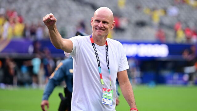 NEW JERSEY, UNITED STATES - JULY 05: Stale Solbakken head coach of Norway celebrates after the FIFA World Cup 2026 Round of 16 match between Brazil and Norway at New Jersey Stadium (MetLife Stadium) in East Rutherford, New Jersey, USA, on July 05, 2026.