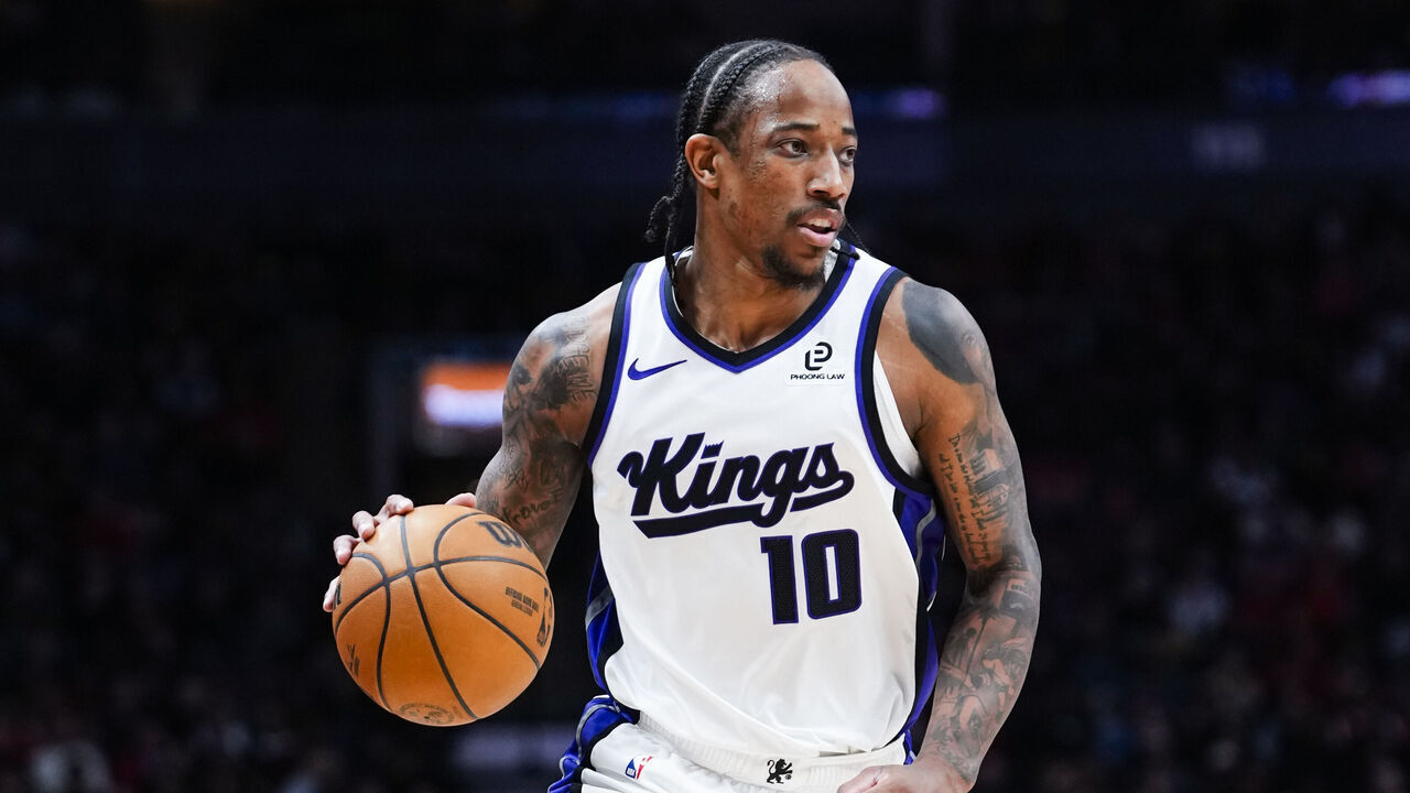 TORONTO, CANADA - APRIL 1: DeMar DeRozan #10 of the Sacramento Kings dribbles against the Toronto Raptors during the first half in their NBA game at Scotiabank Arena on April 1, 2026 in Toronto, Ontario, Canada. NOTE TO USER: User expressly acknowledges and agrees that, by downloading and/or using this Photograph, user is consenting to the terms and conditions of the Getty Images License Agreement.