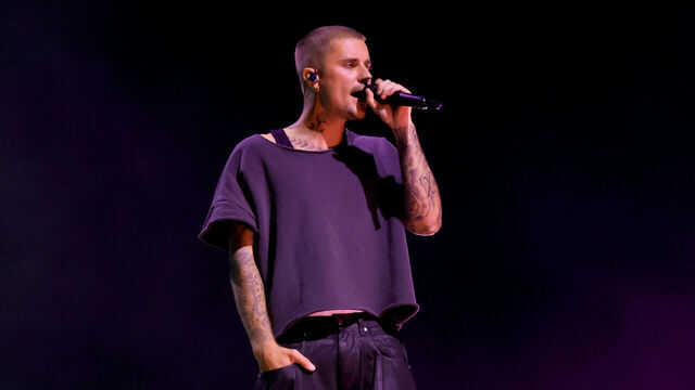 INDIO, CALIFORNIA - APRIL 11: (Exclusive Coverage) (FOR EDITORIAL USE ONLY) (NOT TO BE LICENSED FOR ANY STANDALONE OR SPECIAL INTEREST BOOK PUBLISHING USE CONCERNING THE COACHELLA MUSIC FESTIVAL AND/OR STAGECOACH MUSIC FESTIVAL) Justin Bieber performs at the Coachella Stage during the 2026 Coachella Valley Music and Arts Festival at Empire Polo Club on April 11, 2026 in Indio, California.