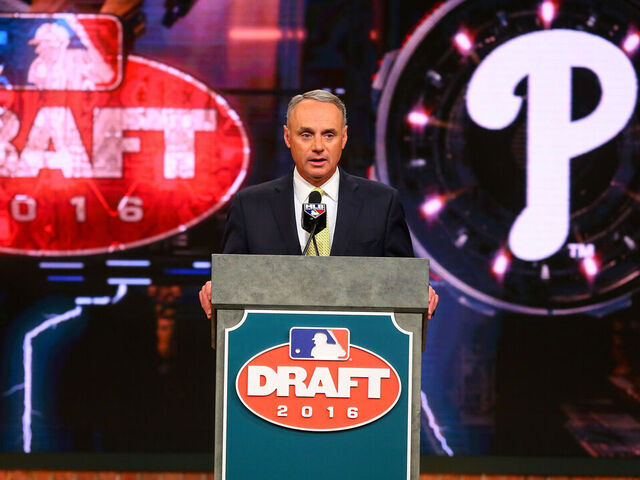 2016 MLB redraft: Phillies nab Alonso with 1st selection