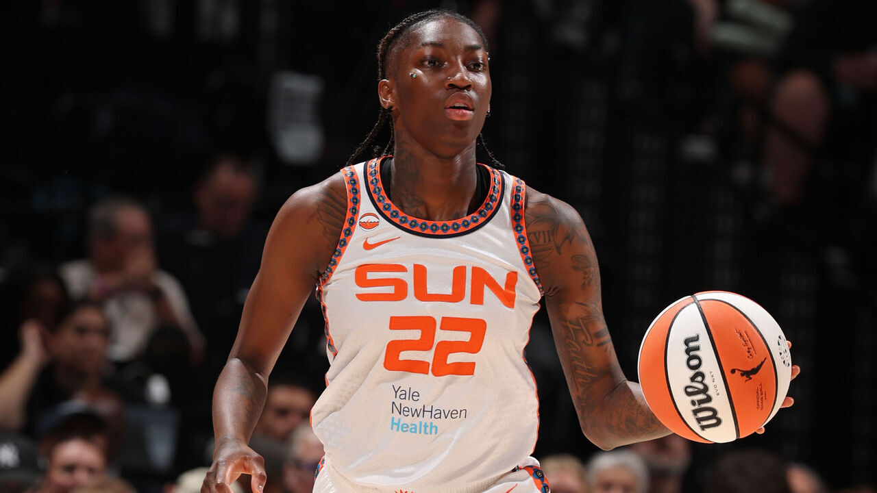 MINNEAPOLIS, MN - JULY 6: Saniya Rivers #22 of the Connecticut Sun handles the ball during the game against the Minnesota Lynx on July 6, 2026 at Target Center in Minneapolis, Minnesota. Mandatory Copyright Notice: Copyright 2026 NBAE