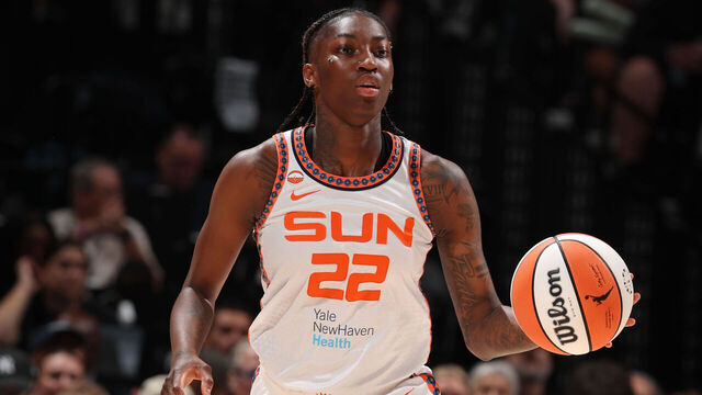 MINNEAPOLIS, MN - JULY 6: Saniya Rivers #22 of the Connecticut Sun handles the ball during the game against the Minnesota Lynx on July 6, 2026 at Target Center in Minneapolis, Minnesota. Mandatory Copyright Notice: Copyright 2026 NBAE