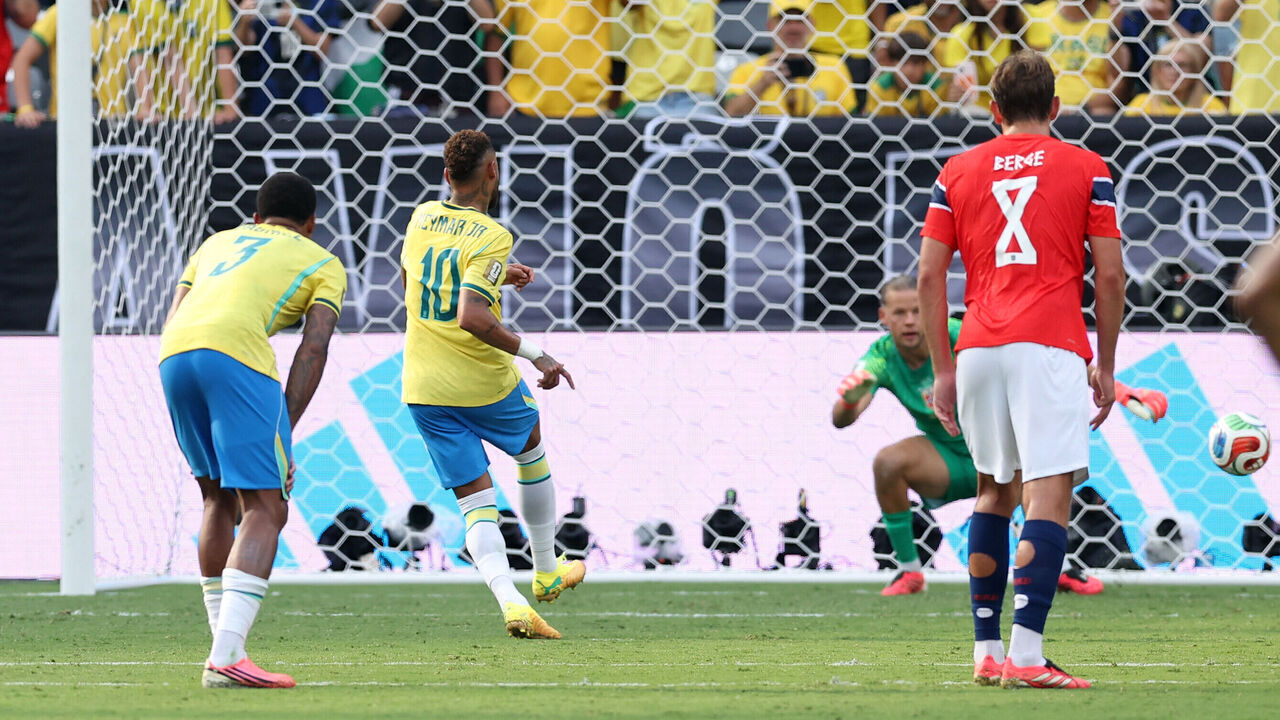 EAST RUTHERFORD, NEW JERSEY - JULY 5: Brazil's Neymar scores his side's first goal from the penalty spot during the FIFA World Cup 2026 Round Of 16 match between Brazil and Norway at New York New Jersey Stadium on July 5, 2026 in East Rutherford, New Jersey.
