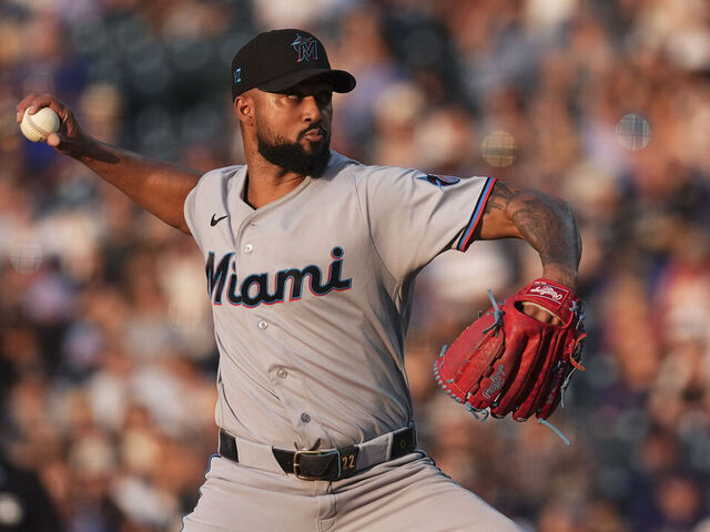 Report: Marlins plan to keep Alcantara, buy at deadline