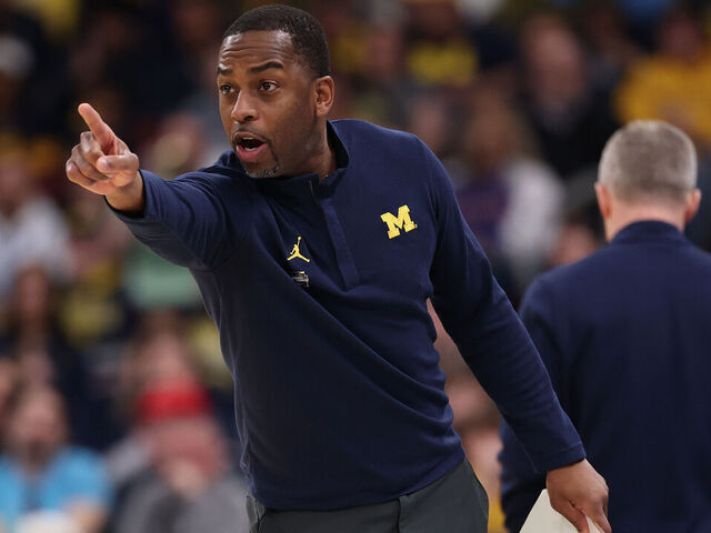 Boynton signs 2-year deal to become Michigan's full-time