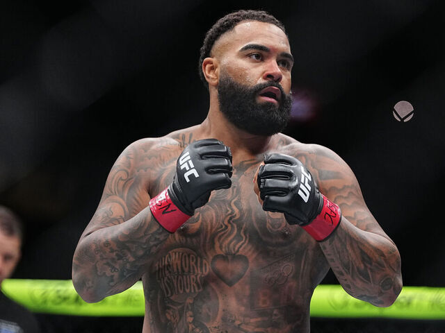 Steveson wins UFC debut with 1st-round KO | theScore