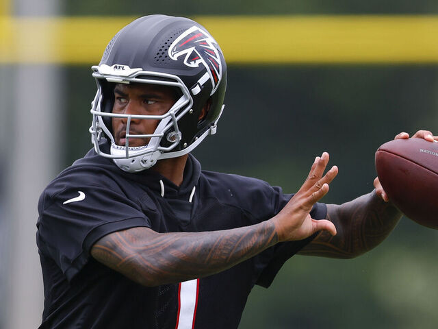 Dolphins' Paul: Tua's 'going to win' Falcons' QB1 job