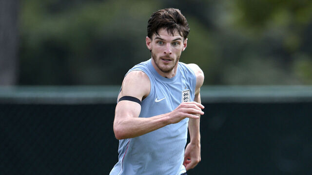KANSAS CITY, KANSAS - JULY 14: Declan Rice #4 of England runs with the ball during an England Training session one day ahead of the FIFA World Cup 2026 Semi Final match on July 14, 2026 in Kansas City, Kansas.