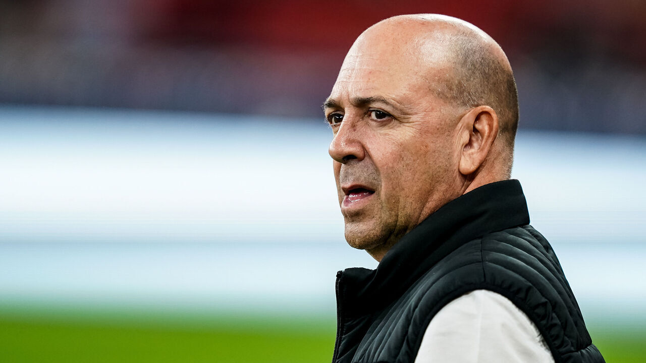 LEVERKUSEN, GERMANY - SEPTEMBER 12: Bayer 04 Leverkusen CEO Fernando Carro looks on prior to the Bundesliga match between Bayer 04 Leverkusen and Eintracht Frankfurt at BayArena on September 12, 2025 in Leverkusen, Germany.