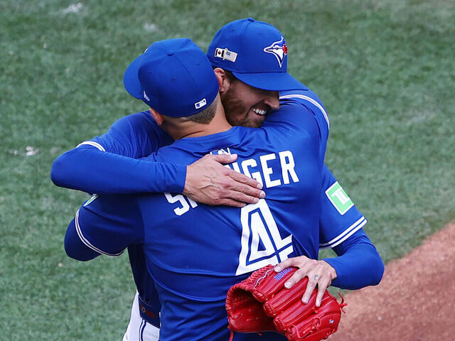 Report: Blue Jays want to buy at trade deadline but could