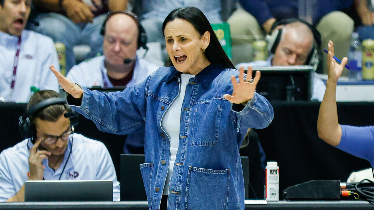 Sandy Brondello, head coach of Toronto Tempo, gives instruction to the team during a Women's National Basketball Association game between Toronto Tempo and Atlanta Dream at Coca Cola Coliseum in Toronto, Ontario, Canada, on July 17, 2026.