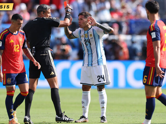 World Cup final live: Spain and Argentina into extra time