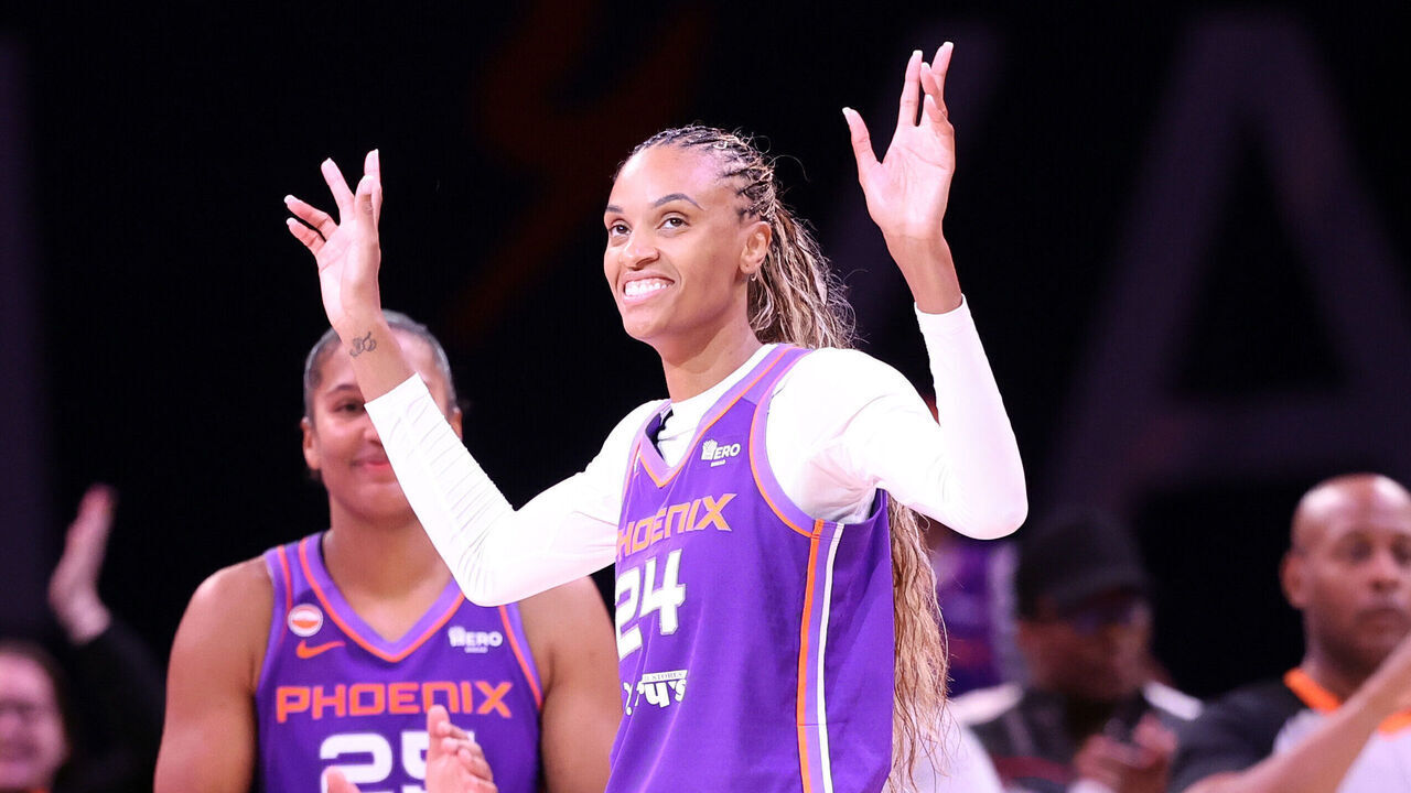 PHOENIX, ARIZONA - JULY 19: DeWanna Bonner #24 of the Phoenix Mercury acknowledges the crowd after becoming the franchise rebounding leader during the game against the Connecticut Sun at Mortgage Matchup Center on July 19, 2026 in Phoenix, Arizona.